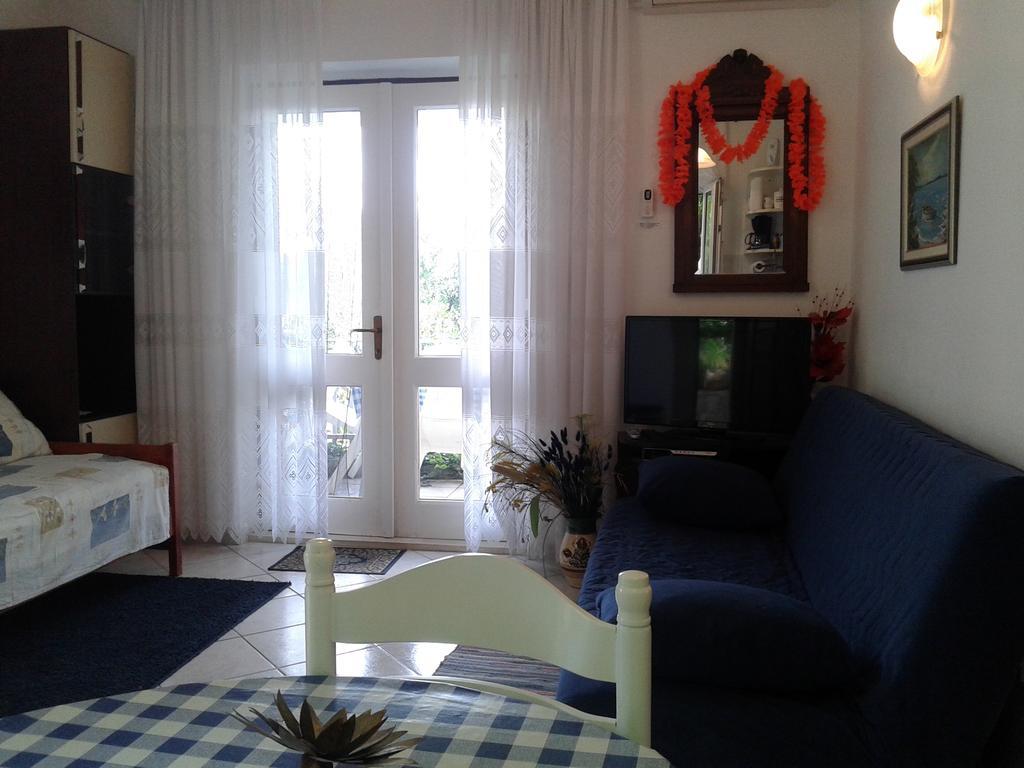 סופטאר Apartments Marina מראה חיצוני תמונה